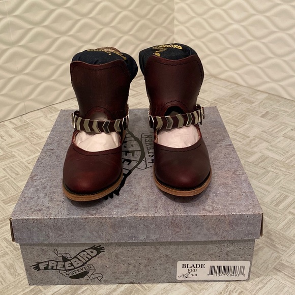 Freebird by Steven Shoes - FREEBIRD